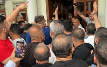 Yeni servis plakaları