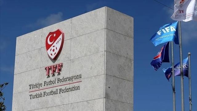 Çocuk Futbolcular Transferi